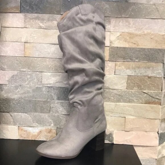 Journee Collection Women's Wide Calf Aneil Boot - Picture 3 of 5